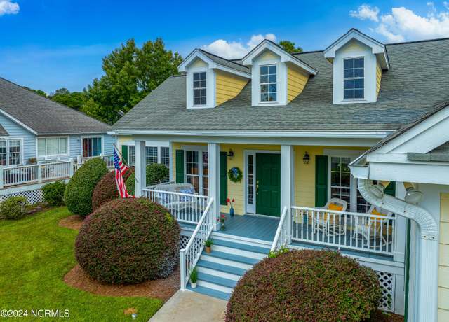 Property at 3184 Wild Azalea Way SE, Southport, NC 28461, 3 beds, 2.5 baths