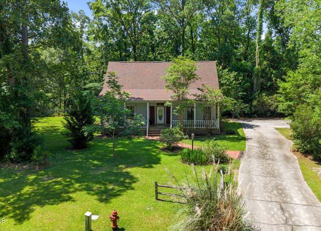 Property at 32 Windy Ct, Oriental, NC 28571, 2 beds, 2 baths