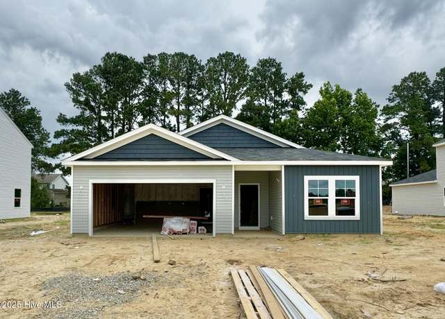 Property at 156 N Squires Run Ln, Richlands, NC 28574, 4 beds, 2 baths