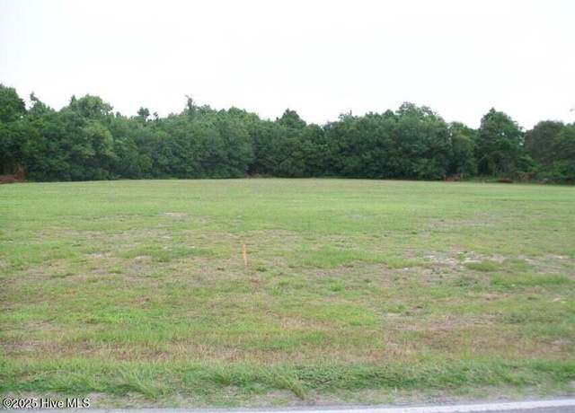 Property at 213 Shell Rock Landing Rd, Hubert, NC 28539