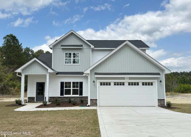 Property at 1559 Scull Rd, Raeford, NC 28376, 4 beds, 2.5 baths