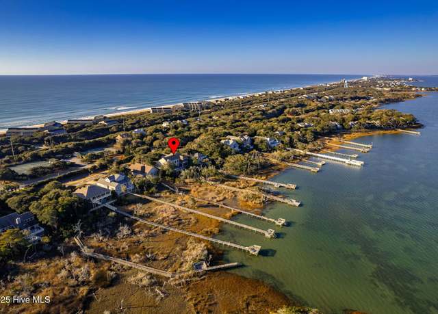 Property at 550 Fiddlers Ridge Rd, Pine Knoll Shores, NC 28512, 4 beds, 4.5 baths