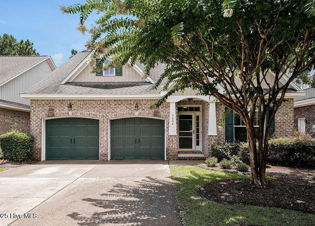 Property at 5004 Whitner Dr, Wilmington, NC 28409, 4 beds, 3 baths