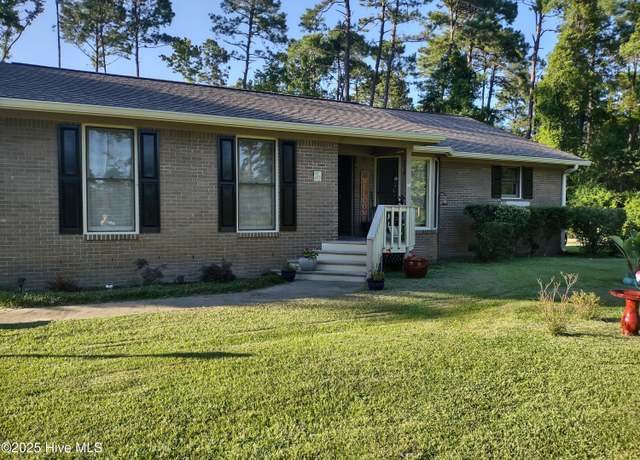 Property at 370 Boundaryline Dr NW, Calabash, NC 28467, 2 beds, 2 baths