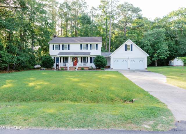 Property at 202 Holyoke Dr, Washington, NC 27889, 3 beds, 2.5 baths