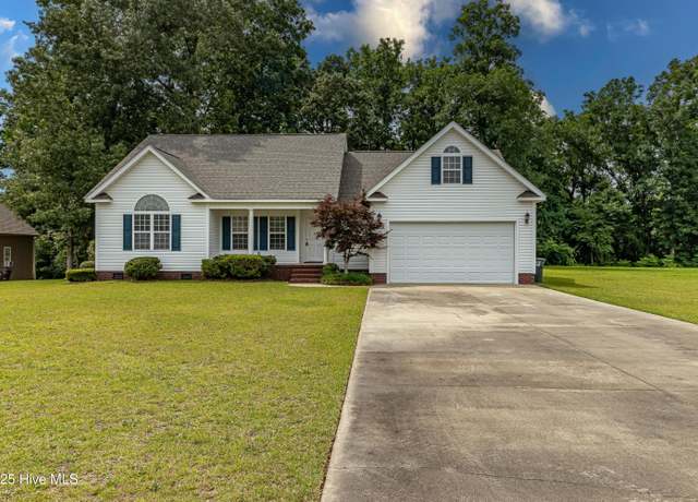 Property at 600 Morgan Trace Ln, Goldsboro, NC 27530, 3 beds, 2 baths