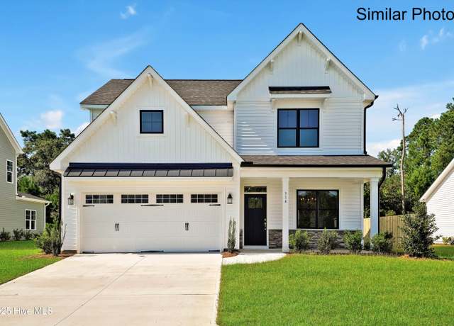 Property at 104 N Alena Ct, Hampstead, NC 28443, 4 beds, 2.5 baths