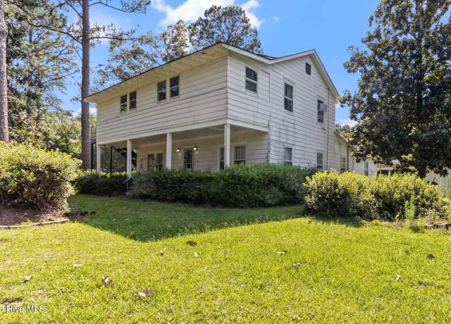 Property at 4232 Old Battleboro Rd, Battleboro, NC 27809, 3 beds, 2 baths