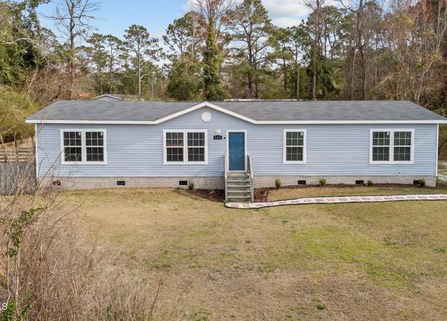 Property at 294 S Jenkins St, Holly Ridge, NC 28445, 3 beds, 2 baths