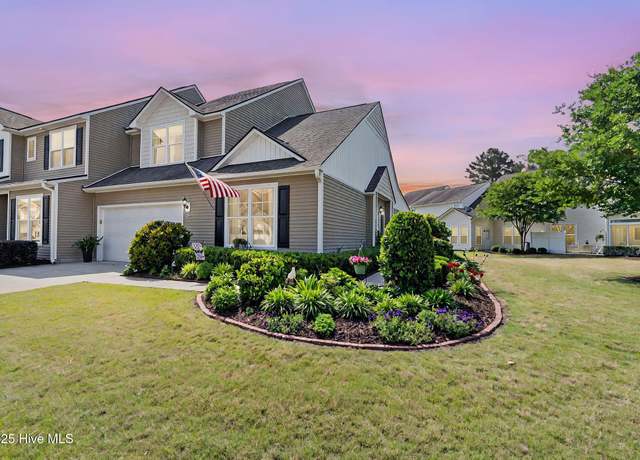 Property at 4007 Norseman Loop Unit 5, Southport, NC 28461, 3 beds, 2.5 baths