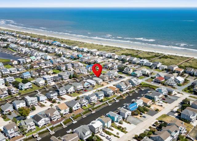 Property at 427 Sailfish St, Sunset Beach, NC 28468, 3 beds, 2.5 baths