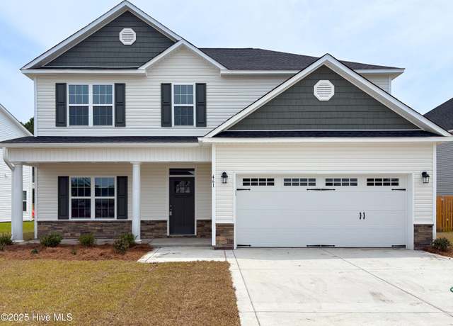 Property at 461 Pebble Shore Dr, Sneads Ferry, NC 28460, 4 beds, 2.5 baths