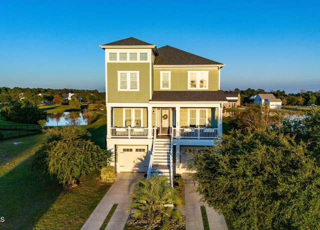 Property at 223 Cumberland St, Newport, NC 28570, 4 beds, 5.5 baths