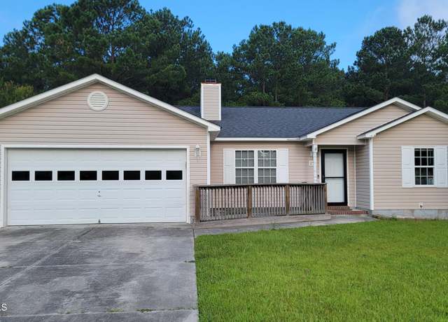 Property at 253 Bishop Dr, Jacksonville, NC 28540, 3 beds, 2 baths