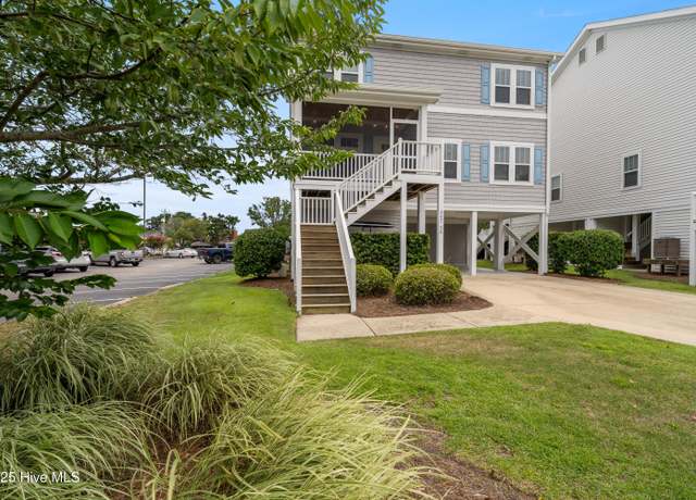Property at 307 Lumberton Ave Unit 1a, Carolina Beach, NC 28428, 3 beds, 2.5 baths