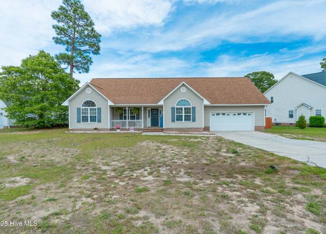 Property at 209 Star Gazer Ct, Richlands, NC 28574, 3 beds, 2 baths