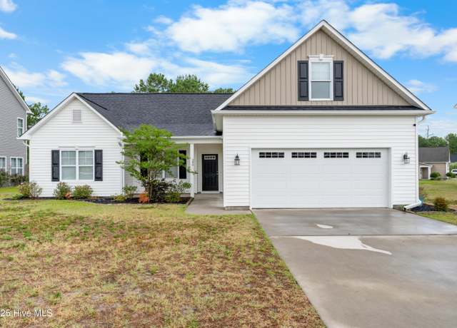 Property at 380 Avendale Dr, Rocky Point, NC 28457, 3 beds, 2 baths