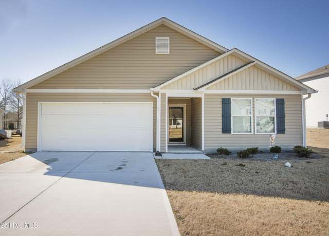 Property at 102 Zachary Ln, Tarboro, NC 27886, 4 beds, 2 baths