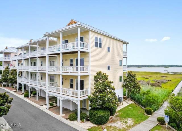Property at 117 Coastal Cay, Surf City, NC 28445, 4 beds, 4.5 baths
