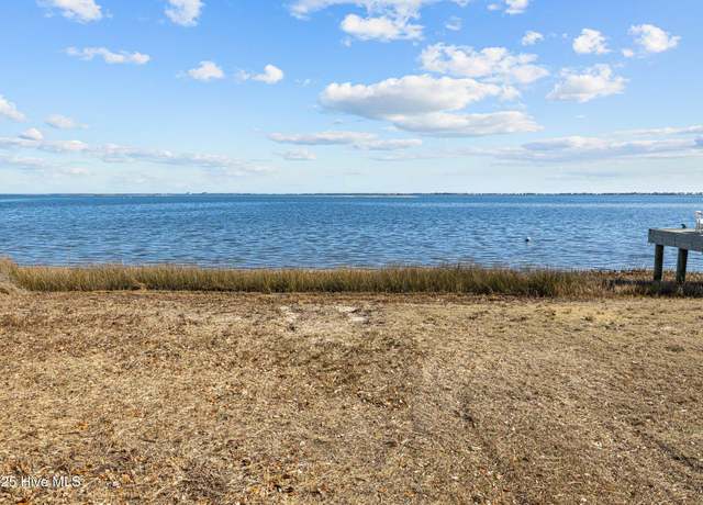 Property at 739 Cannonsgate Dr, Newport, NC 28570