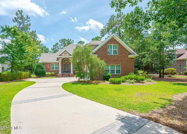 Property at 545 Gladstone Cir SW, Ocean Isle Beach, NC 28469, 3 beds, 3.5 baths