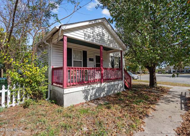 Property at 819 Grace St, Wilmington, NC 28401, 3 beds, 2 baths