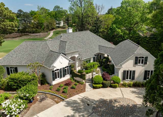 Property at 2212 Fox Hunt Ln, Wilmington, NC 28405, 4 beds, 4.5 baths