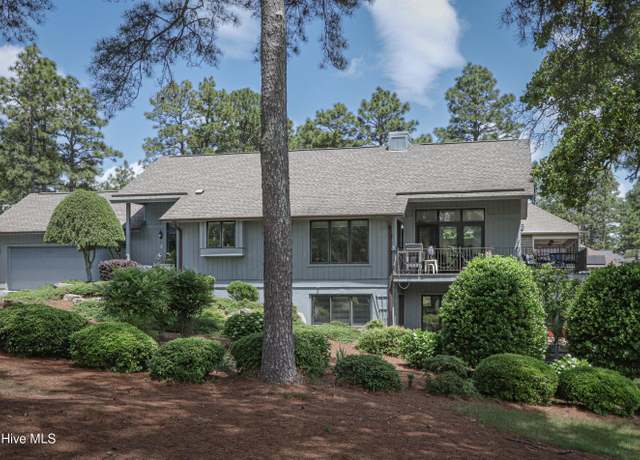 Property at 12 Shenecossett Ln, Pinehurst, NC 28374, 4 beds, 3 baths
