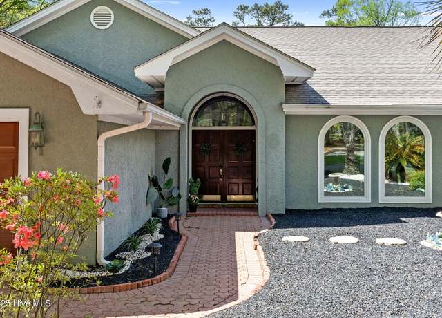 Property at 181 Clubhouse Dr SW, Supply, NC 28462, 4 beds, 3 baths