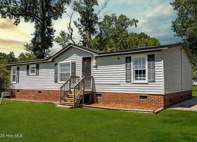 Property at 3426 Burgaw Hwy, Jacksonville, NC 28540, 2 beds, 2 baths