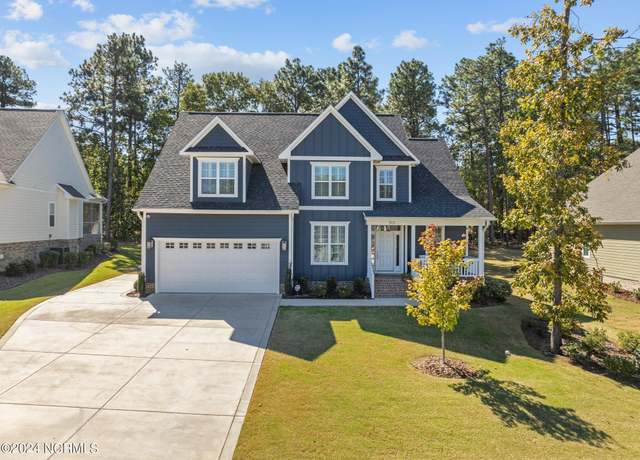 Property at 513 Pommel Ln, Southern Pines, NC 28387, 4 beds, 3 baths