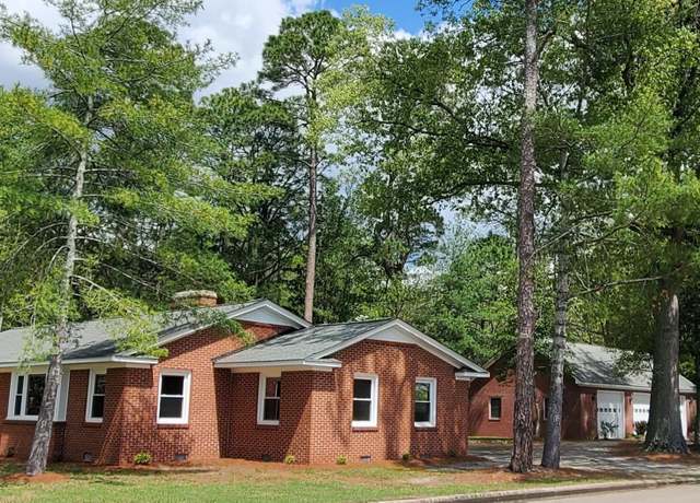 Property at 822 River Rd, Washington, NC 27889, 3 beds, 2 baths