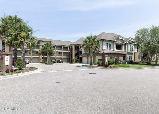 Property at 561 Garden Terrace Dr #102, Wilmington, NC 28405, 3 beds, 2.5 baths