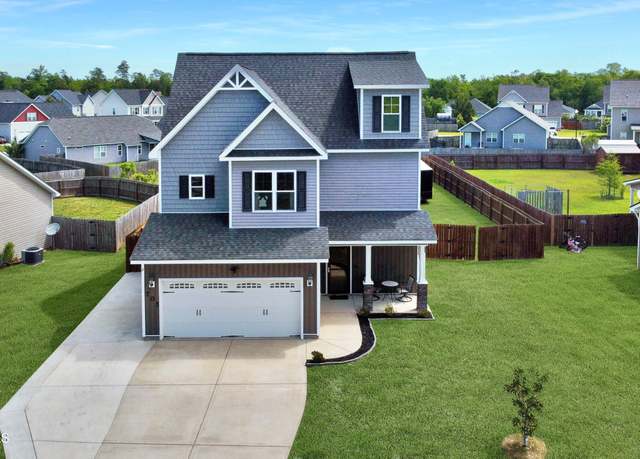 Property at 705 Dexter Ct, Jacksonville, NC 28546, 4 beds, 2.5 baths