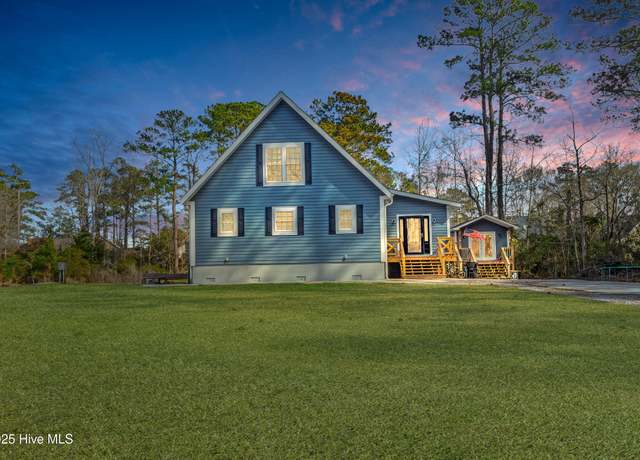Property at 7208 Brigantine Blvd, Oriental, NC 28571, 3 beds, 2 baths