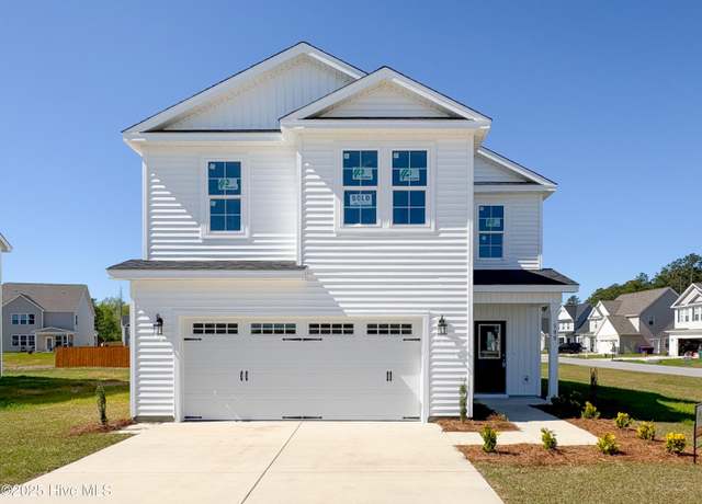 Property at 500 Yellow Birch Way, Hubert, NC 28539, 4 beds, 2.5 baths