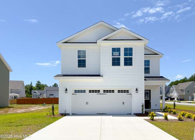 Property at 500 Yellow Birch Way, Hubert, NC 28539, 4 beds, 2.5 baths
