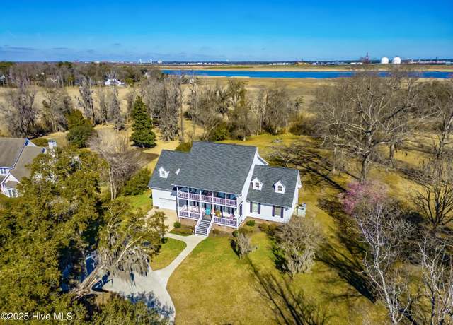 Property at 1228 Liberty Landing Rd SE, Winnabow, NC 28479, 5 beds, 3.5 baths