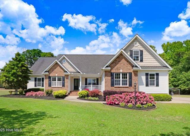 Property at 1171 Airport Rd, Pikeville, NC 27863, 4 beds, 4 baths