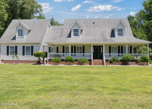 Property at 338 Country Club Rd, Camden, NC 27921, 4 beds, 2.5 baths
