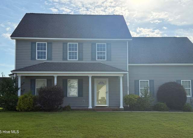 Property at 600 Flybridge Ln, Beaufort, NC 28516, 3 beds, 2.5 baths