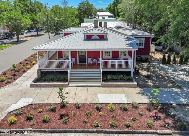 Property at 420 Church St, Wilmington, NC 28401, 3 beds, 2 baths