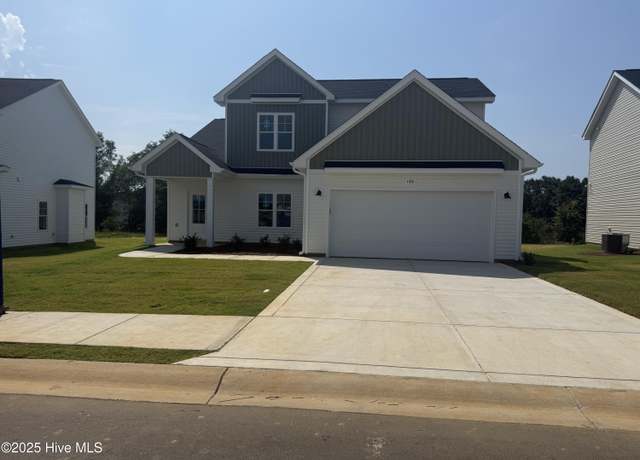 Property at 186 Peeler Cir, Raeford, NC 28376, 4 beds, 2.5 baths