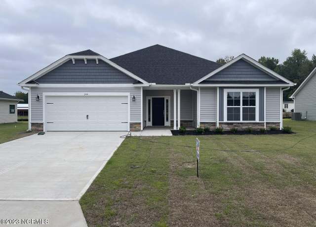 Property at 422 Lemonade Ln, Grimesland, NC 27837, 4 beds, 2 baths