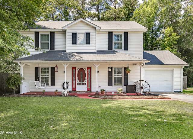 Property at 2417 Saddleridge Dr, Midway Park, NC 28544, 3 beds, 2.5 baths