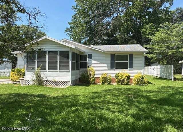 Property at 1554 Gate 2 SW, Ocean Isle Beach, NC 28469, 3 beds, 2 baths