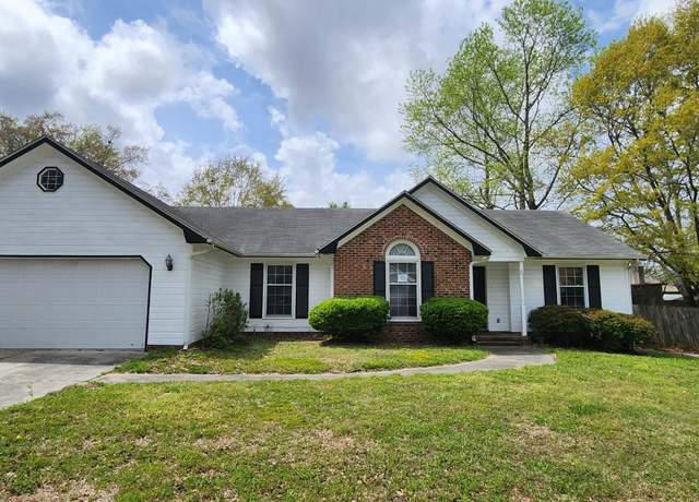 Property at 191 Raintree Cir, Jacksonville, NC 28540, 3 beds, 2 baths