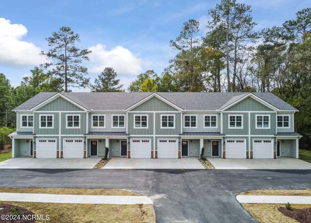 Property at 385 James St, Vass, NC 28394, 3 beds, 2.5 baths