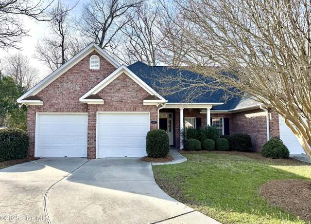 Property at 811 Vineyard Dr, New Bern, NC 28562, 4 beds, 3 baths