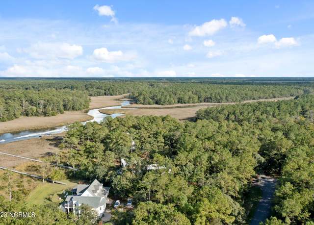 Property at 106 Neusiok Dr, Havelock, NC 28532